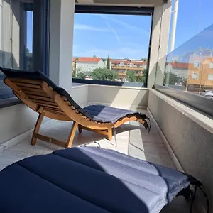 Cube A Apartment