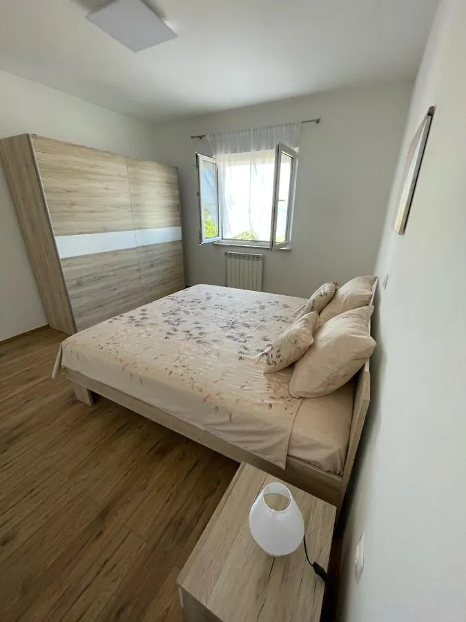 Apartman Varea Ližnjan Apartment