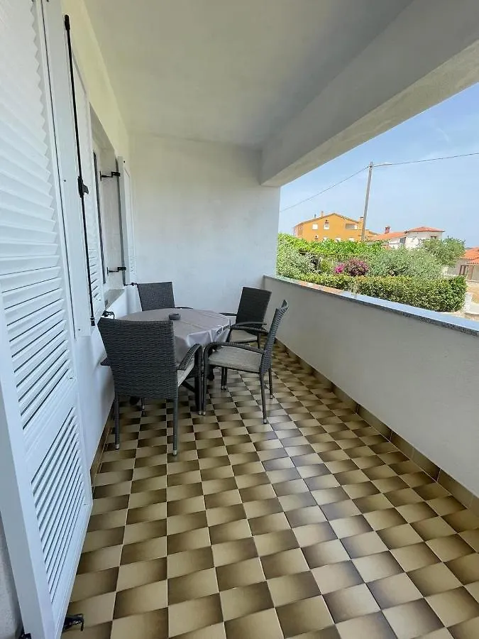 Apartman Varea Ližnjan